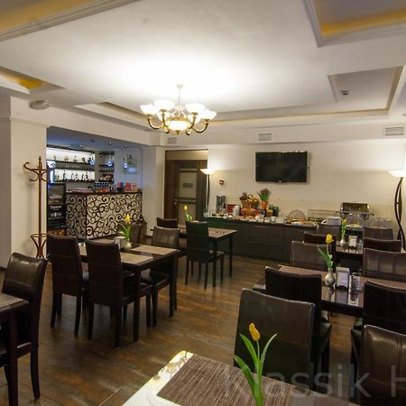 Klassik Hotel Kiszyniów Zewnętrze zdjęcie