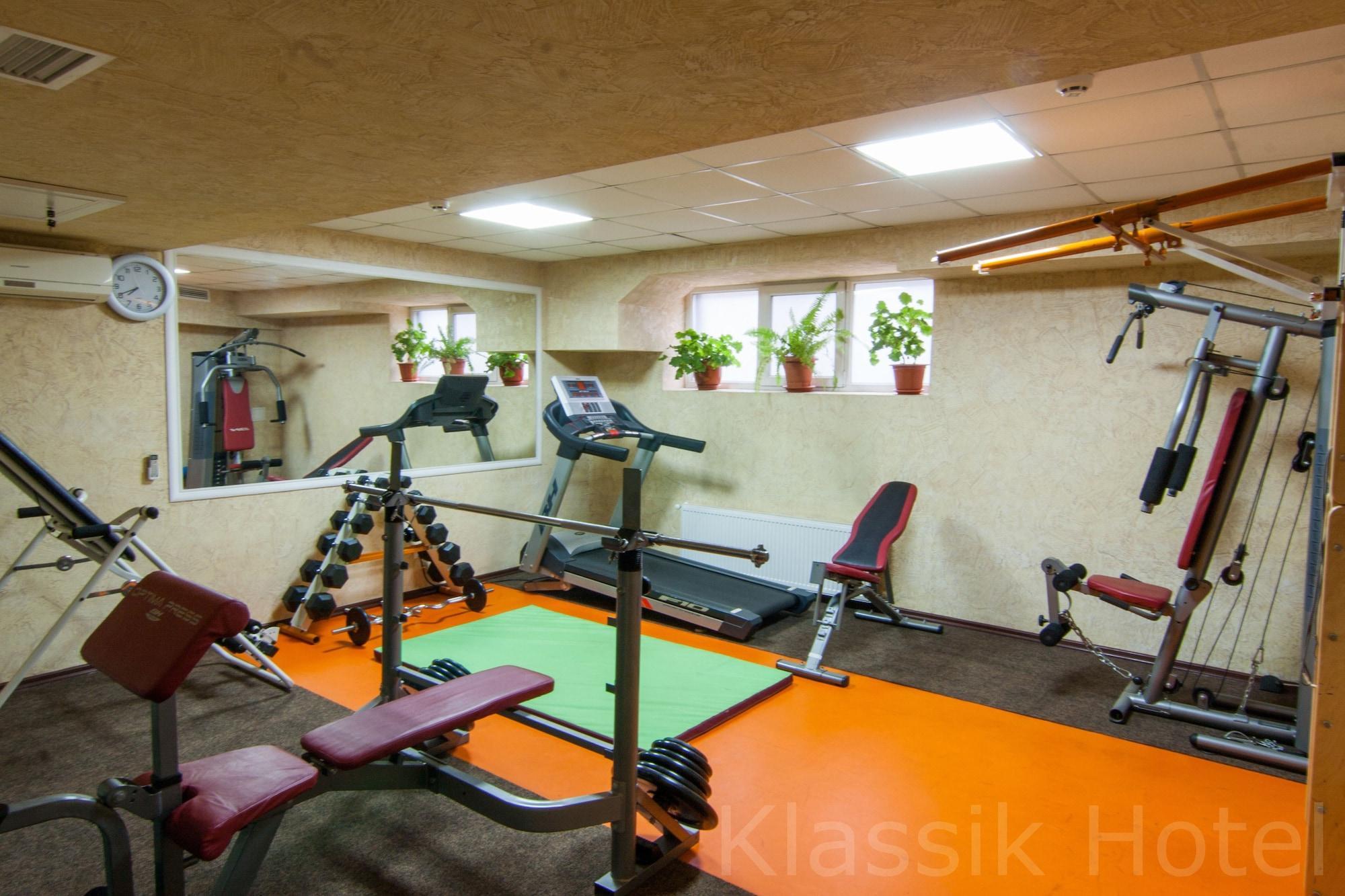 Klassik Hotel Kiszyniów Zewnętrze zdjęcie