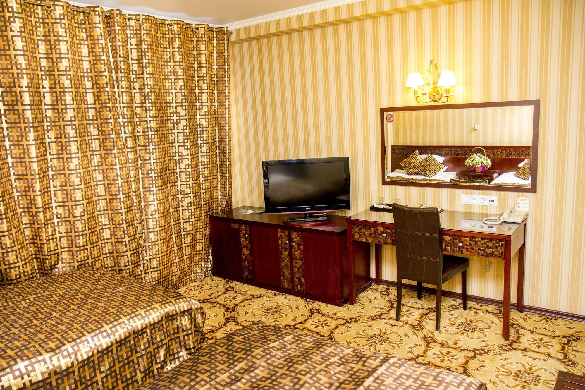 Klassik Hotel Kiszyniów Zewnętrze zdjęcie