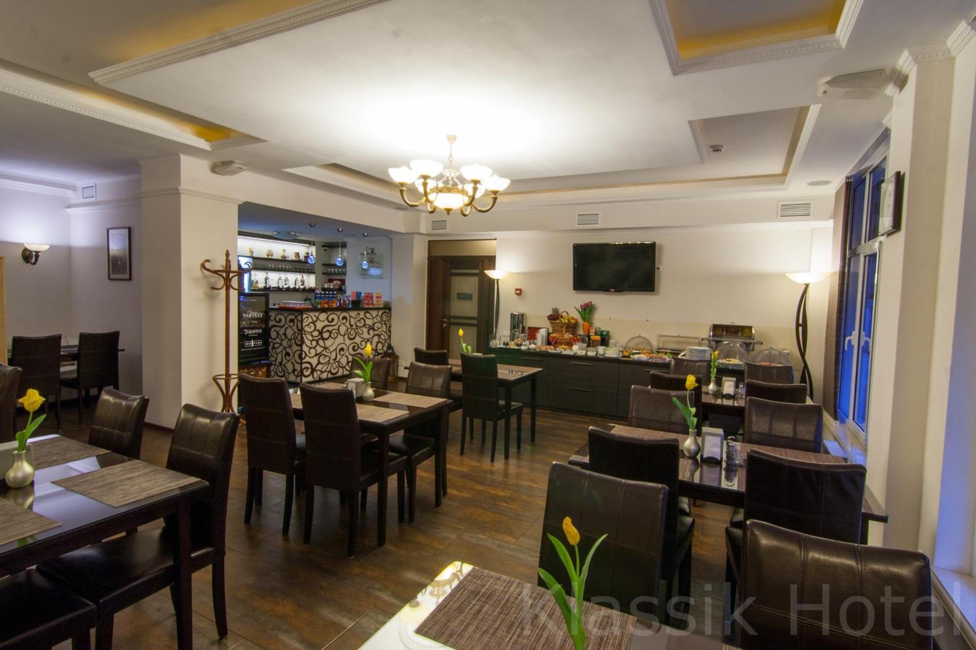 Klassik Hotel Kiszyniów Zewnętrze zdjęcie