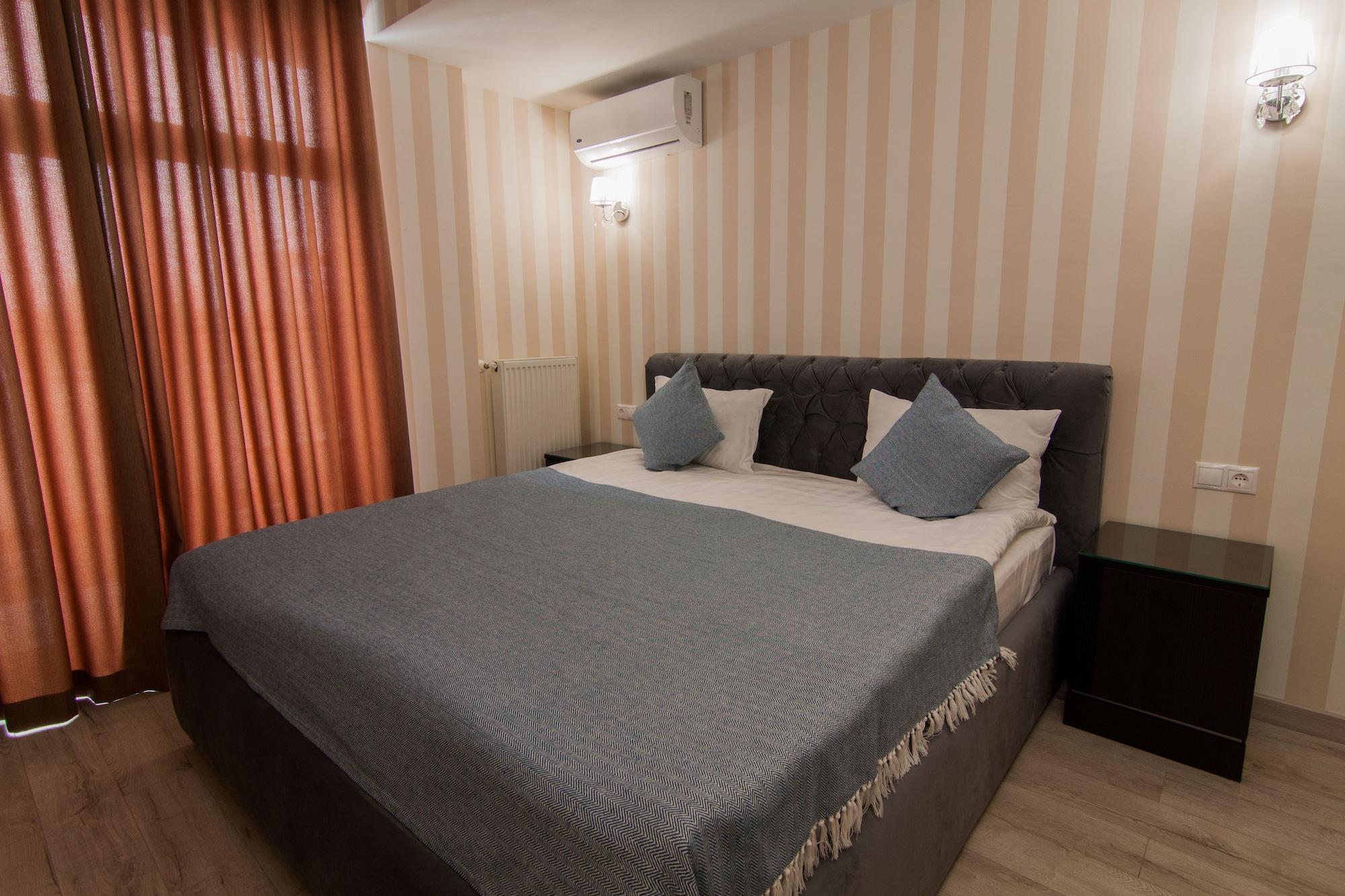 Klassik Hotel Kiszyniów Zewnętrze zdjęcie
