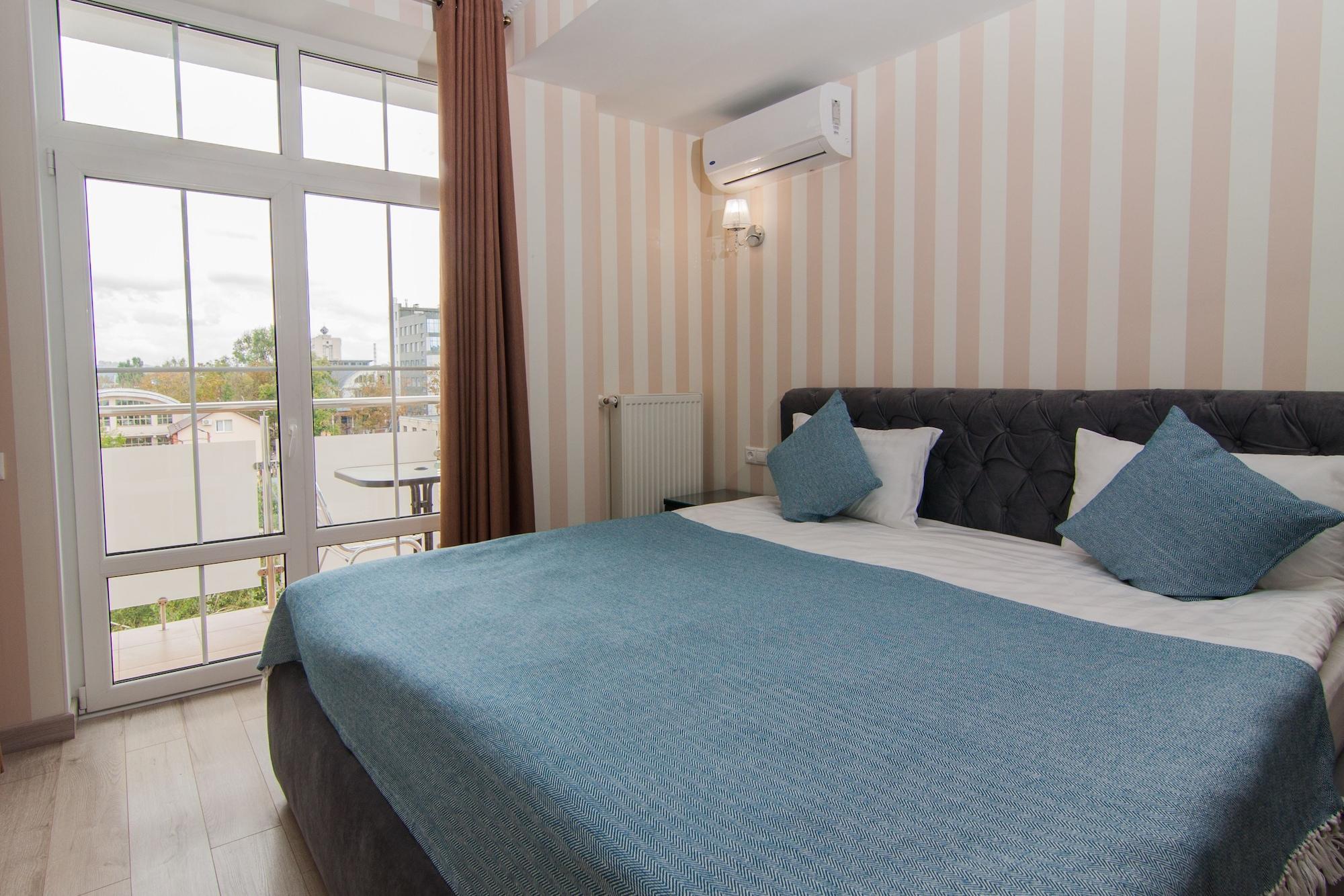 Klassik Hotel Kiszyniów Zewnętrze zdjęcie