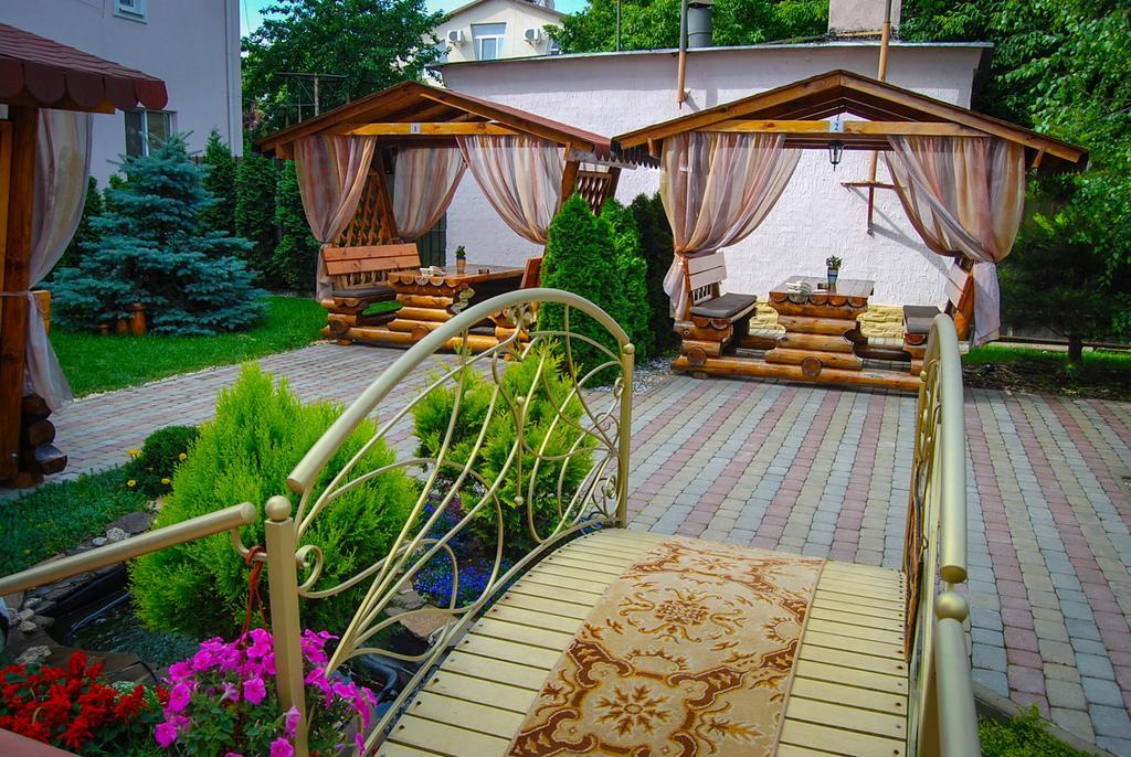Klassik Hotel Kiszyniów Zewnętrze zdjęcie